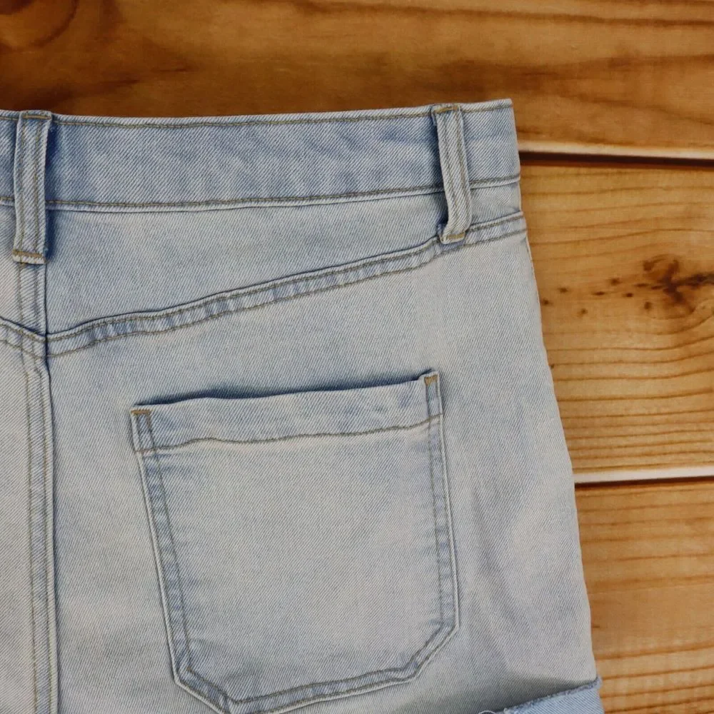 Wild Fable Jean Short Highest Rise Cuffed Womens Size 8 Faded Blue Denim Pockets